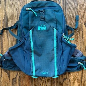 REI Co-op Tarn 18L Teal Daypack